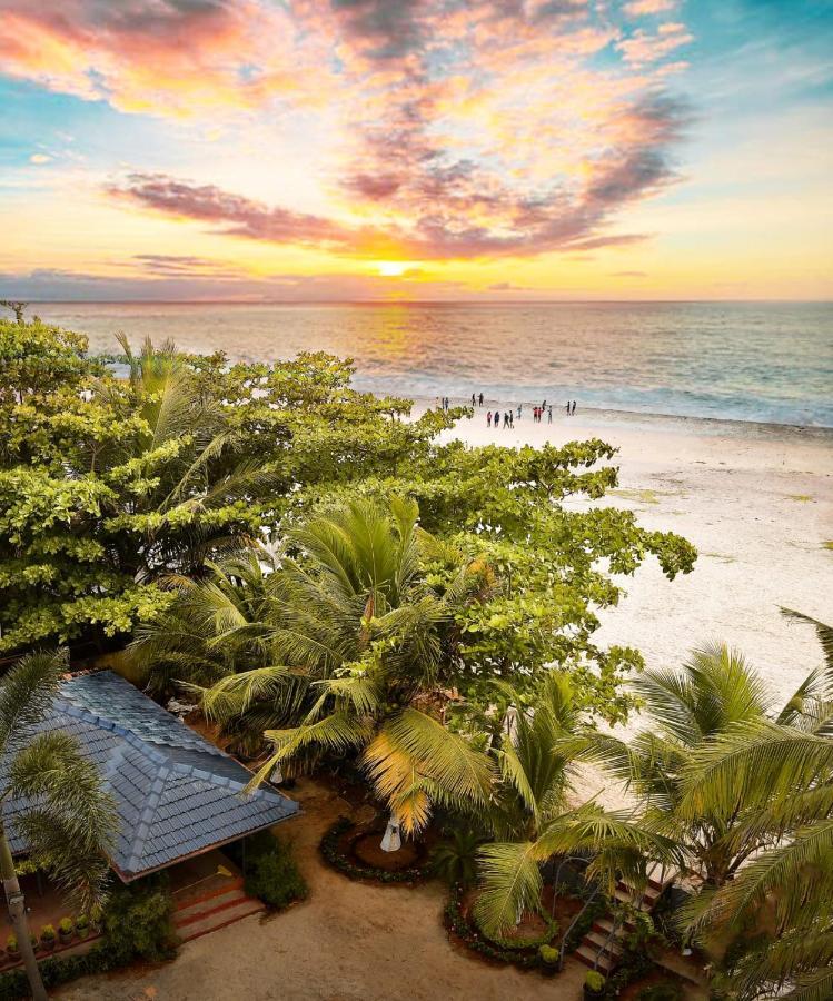 Palm Beach Resort, Alleppey Alappuzha Exterior photo