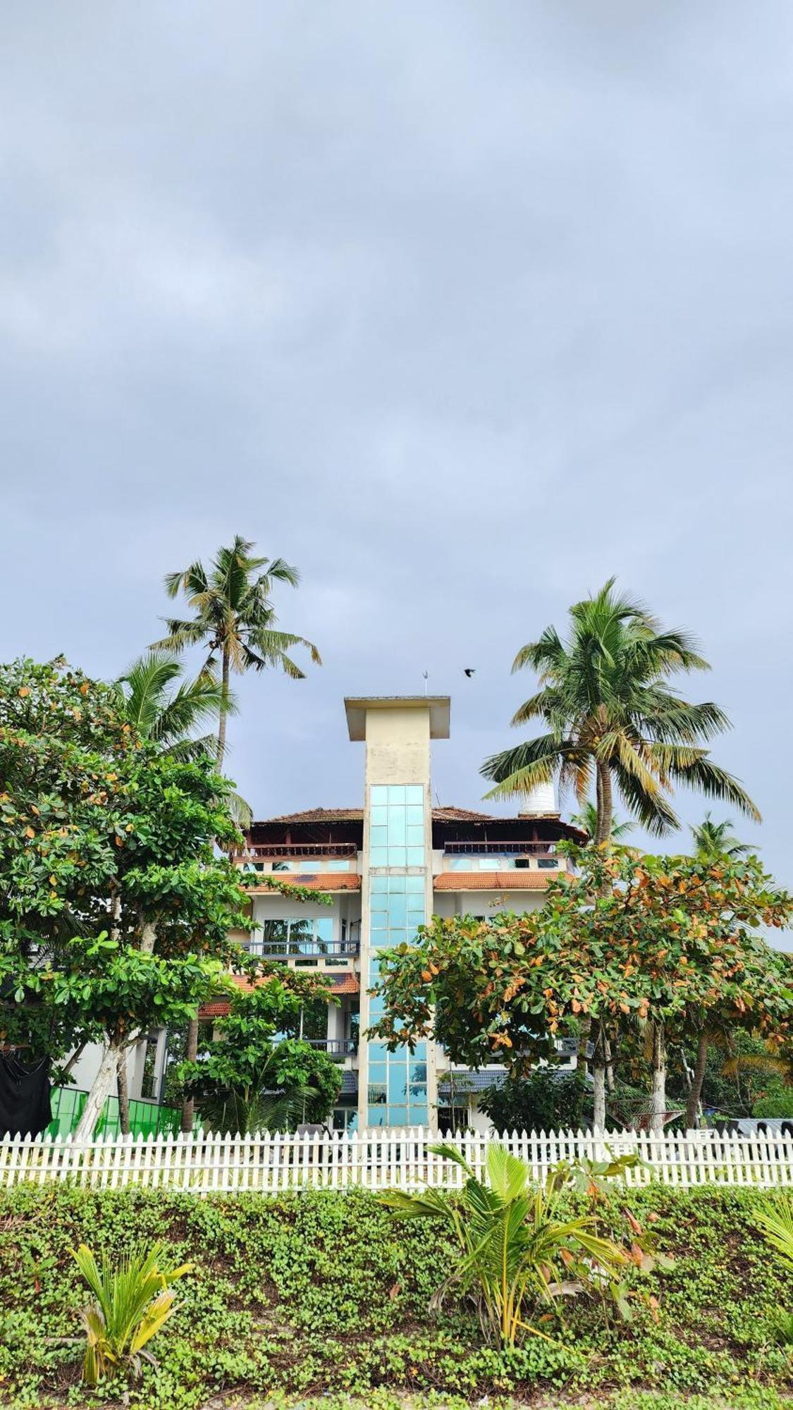 Palm Beach Resort, Alleppey Alappuzha Exterior photo